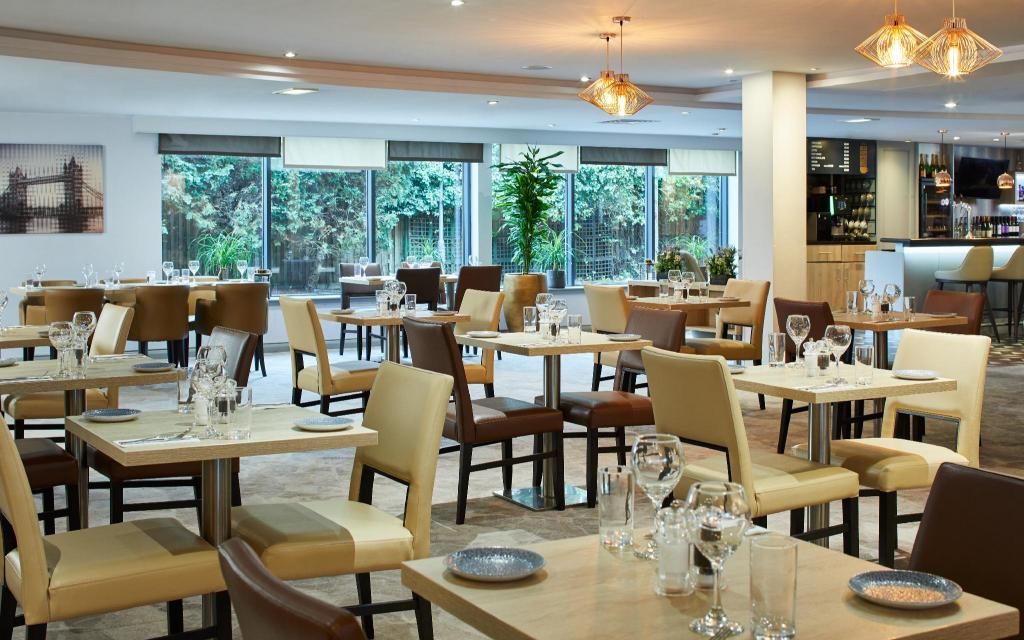 London Leonardo-Hotel-London-Heathrow-Airport facility