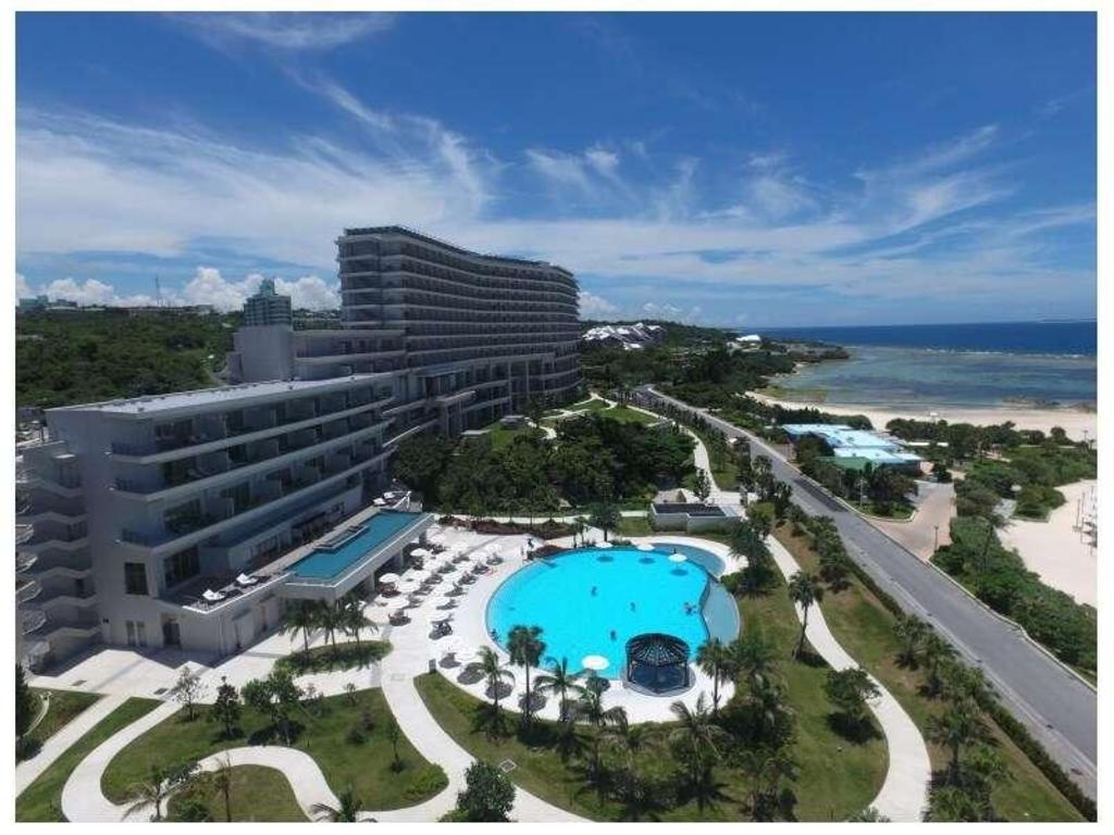 Okinawa-Main-island Hotel-Orion-Motobu-Resort--Spa exterior