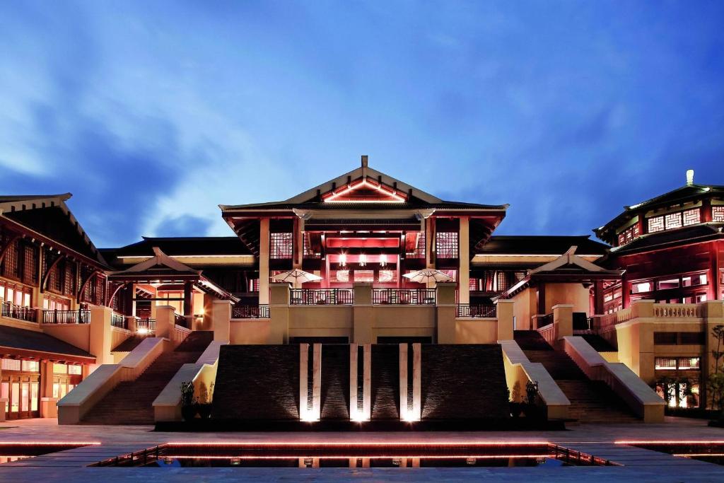 Sanya The-Ritz-Carlton-Sanya-Yalong-Bay facility