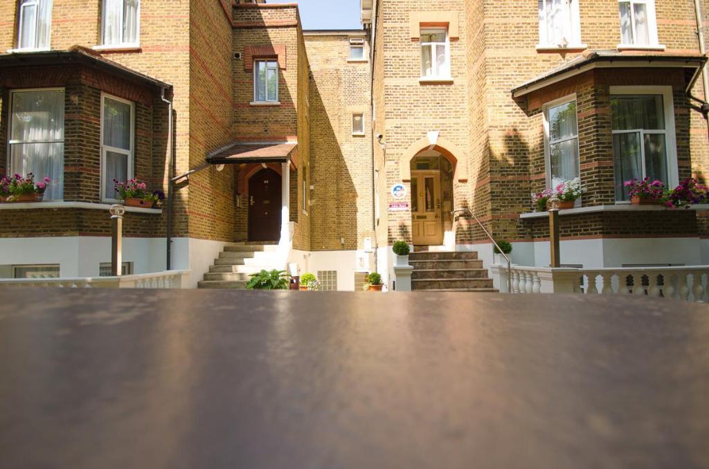 London Adria-Hotel facility