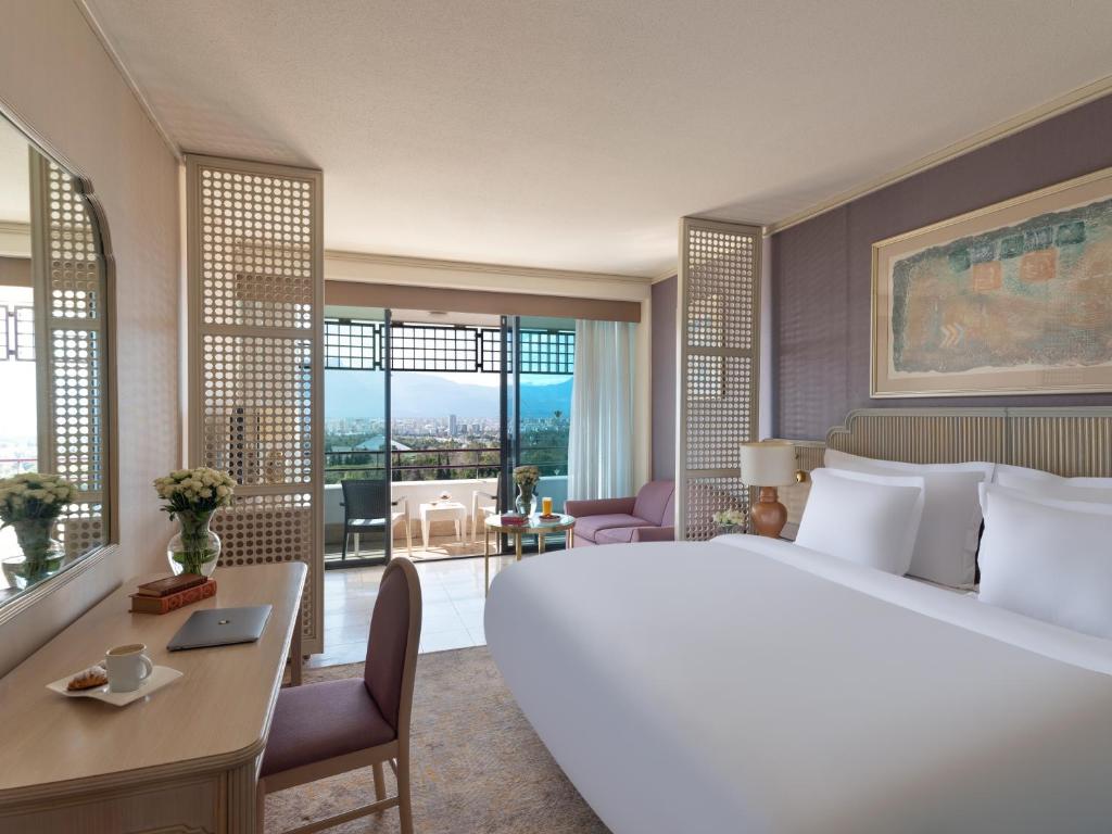 Antalya Rixos-Downtown-Antalya-All-Inclusive-The-Land-of-Legends-Access interior