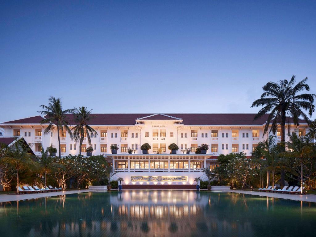 Siem-Reap Raffles-Grand-Hotel-dAngkor facility