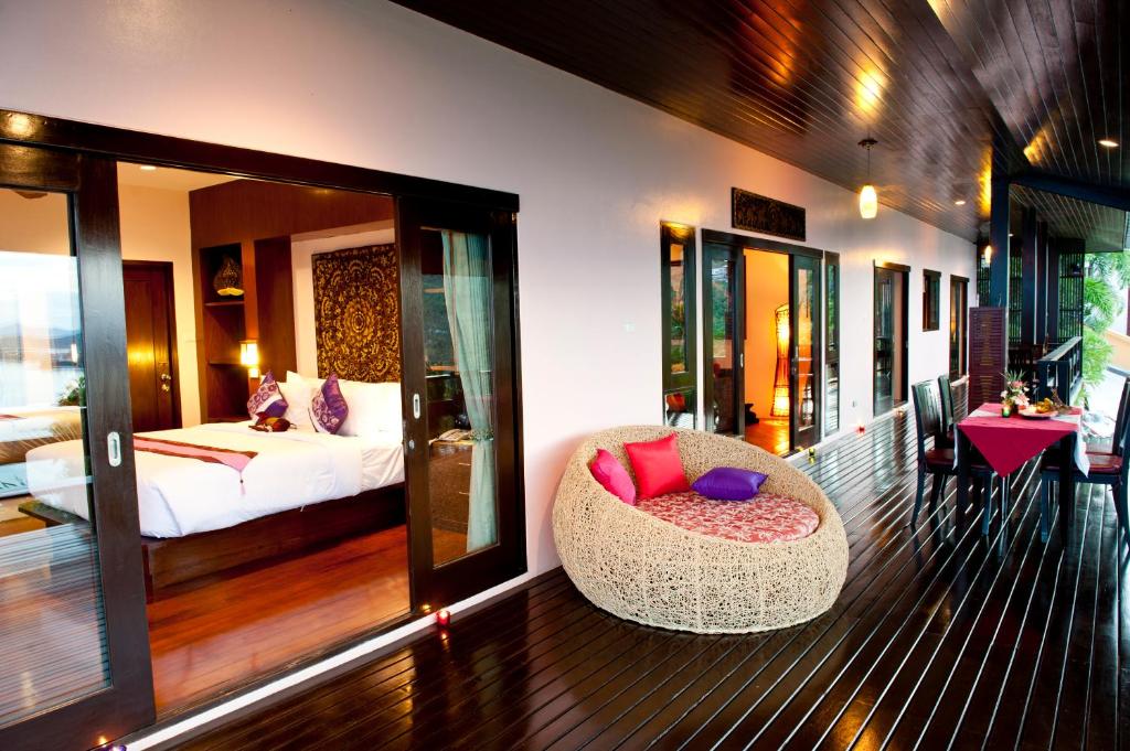 Koh-Samui Sandalwood-Luxury-Villas-SHA-Extra-Plus interior
