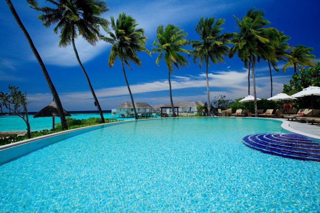 Maldive-Islands Centara-Grand-Island-Resort--Spa-Maldives facility