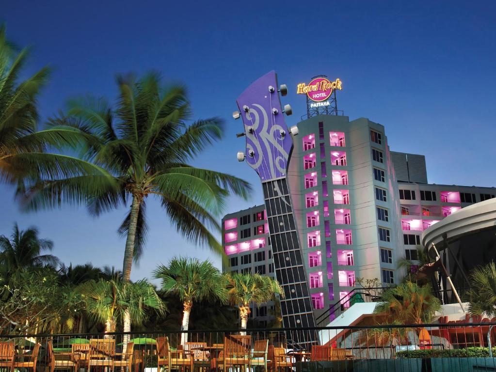 Pattaya Hard-Rock-Hotel-Pattaya exterior