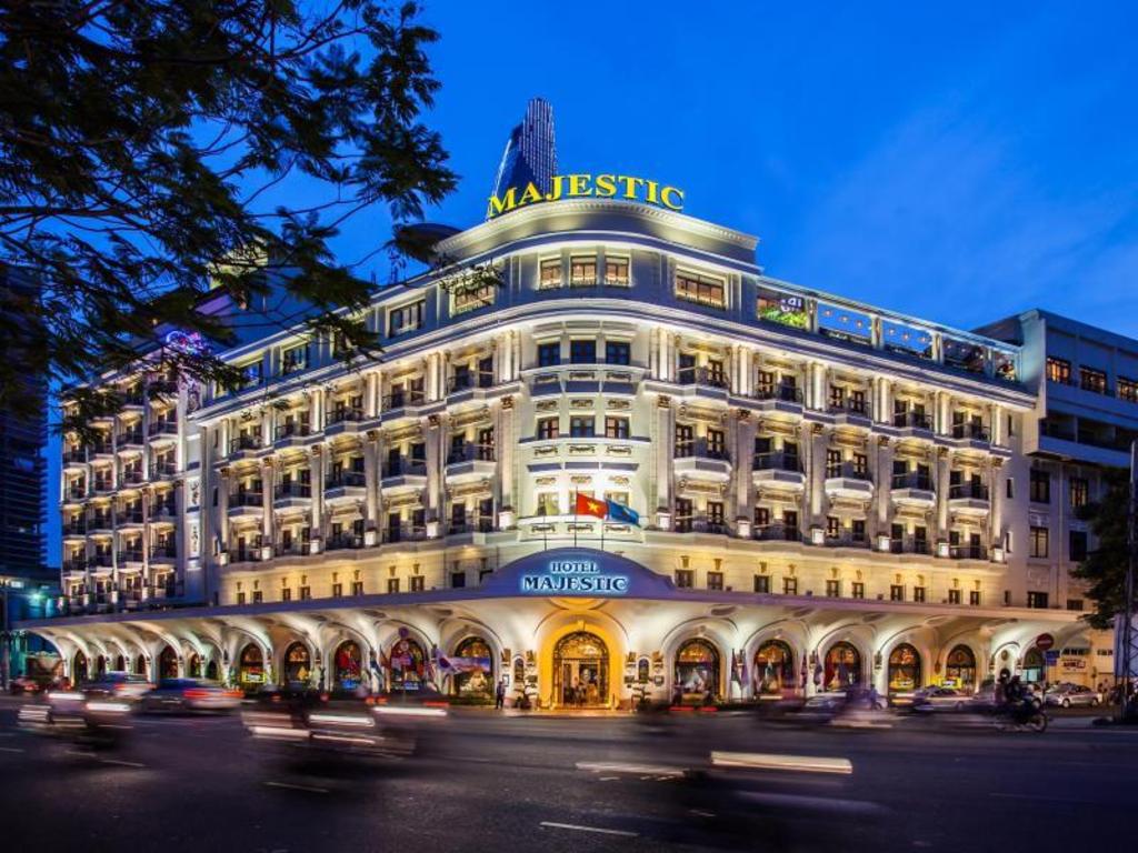 Ho-Chi-Minh-City Hotel-Majestic-Saigon exterior