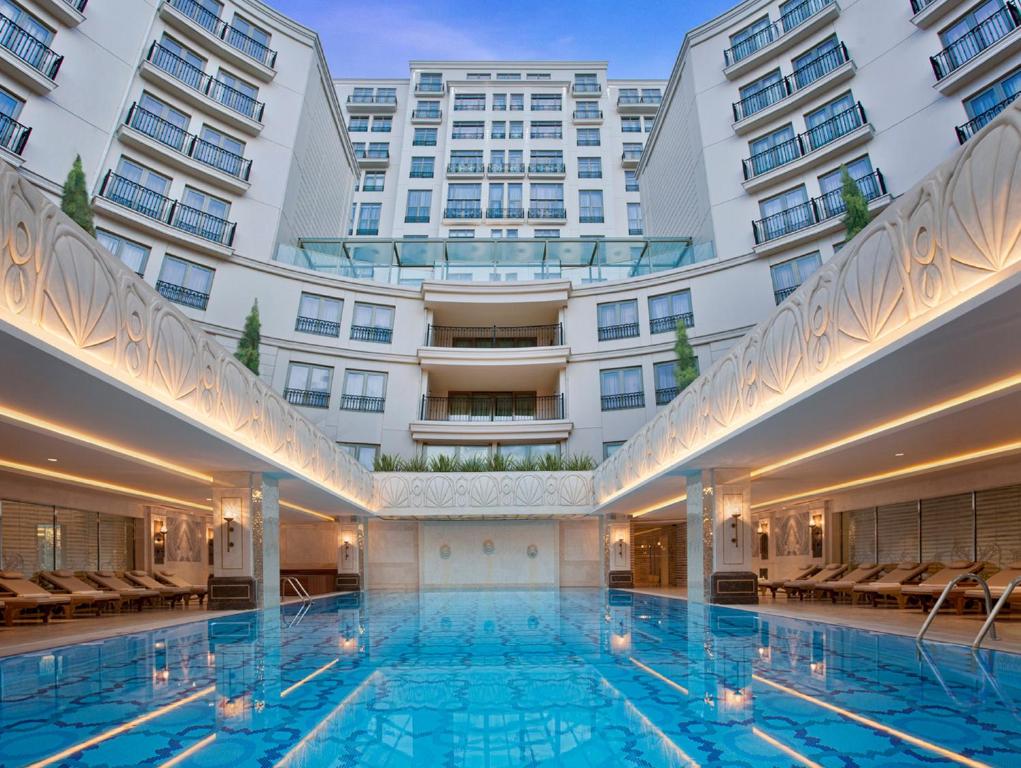 stanbul CVK-Park-Bosphorus-Hotel-Istanbul facility