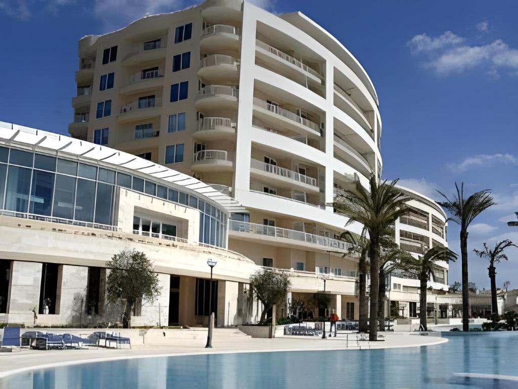 Valletta Radisson-Blu-Resort--Spa-Malta-Golden-Sands facility