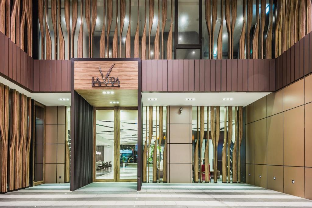 Taichung La-Vida-Hotel exterior