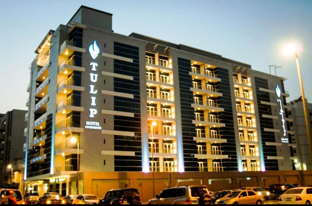 Dubai Tulip-Hotel-Apartments exterior