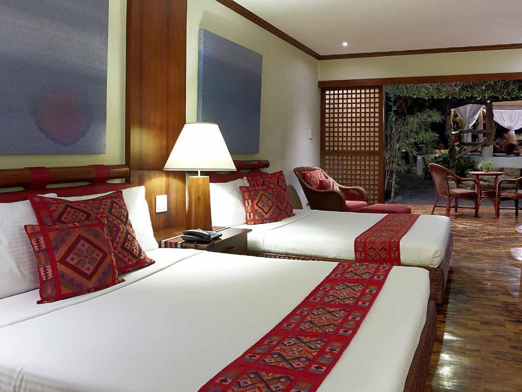 Bluewater Maribago Beach Resort