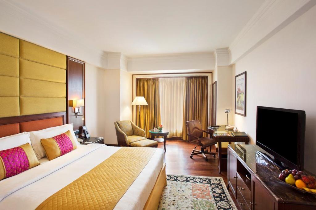 New-Delhi-and-NCR Eros-Hotel---New-Delhi-Nehru-Place interior