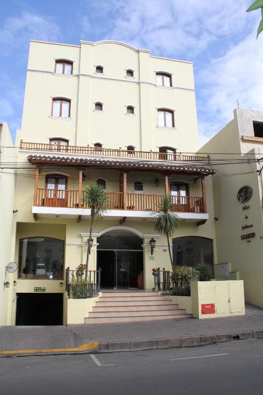 Altos de Balcarce Hotel