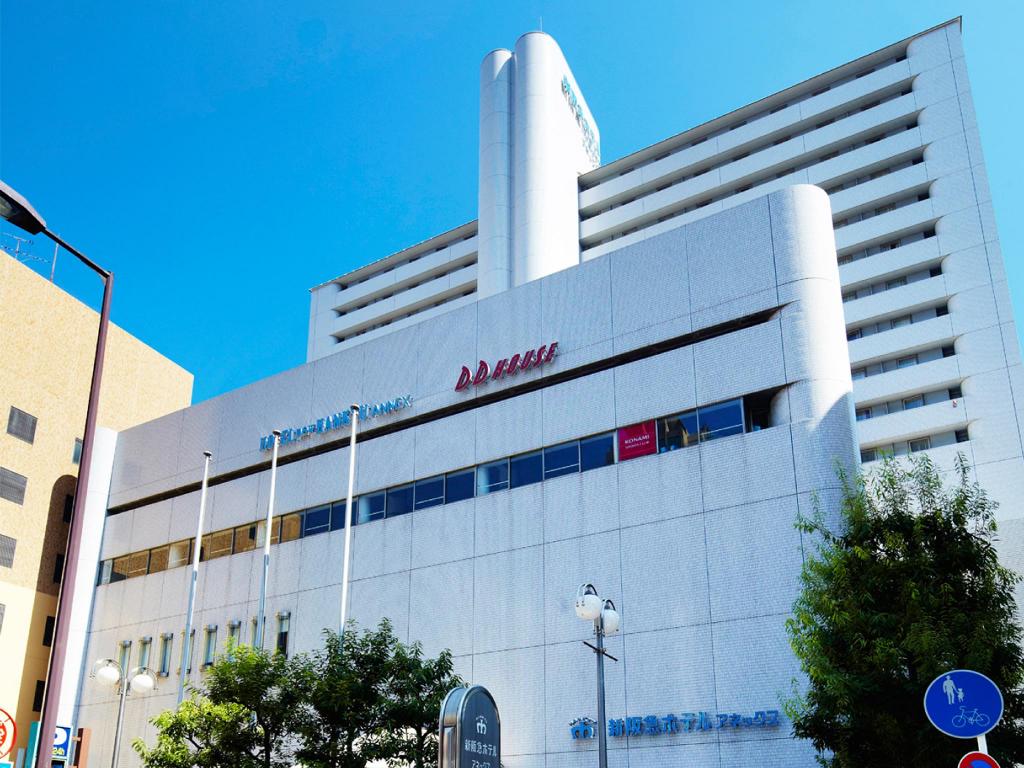 Osaka Hotel-new-Hankyu-Osaka-Annex exterior