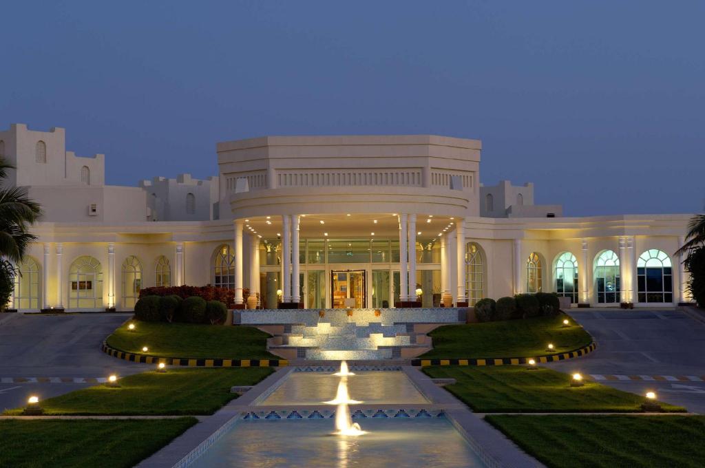 Salalah Hilton-Salalah-Resort exterior