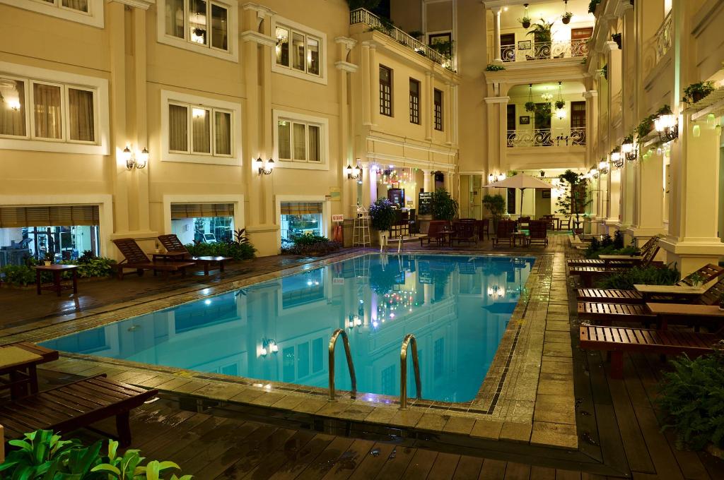 Ho-Chi-Minh-City Hotel-Grand-Saigon facility