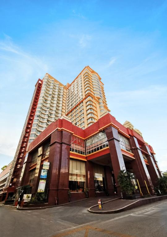 Duangtawan Hotel (SHA Plus+)