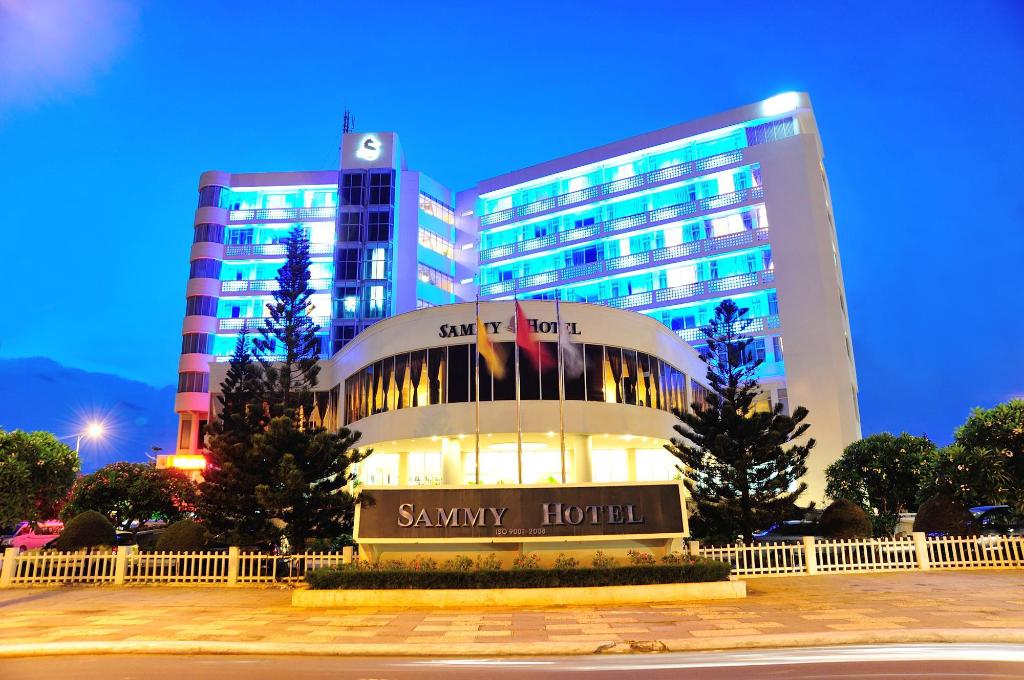 Sammy Hotel