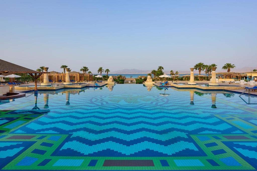 Hurghada Sheraton-Soma-Bay-Resort facility