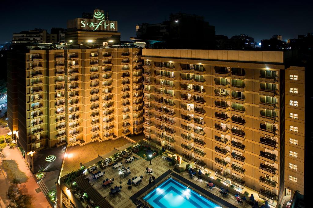 Giza Safir-Hotel-Cairo exterior