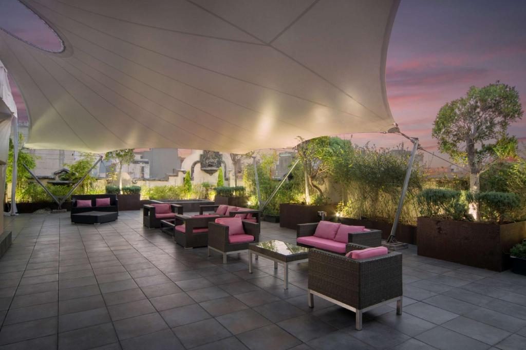 Hampton Inn & Suites Mexico City Centro Historico Hotel