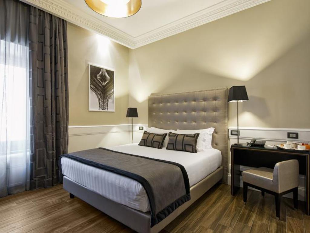 The Independent Suites