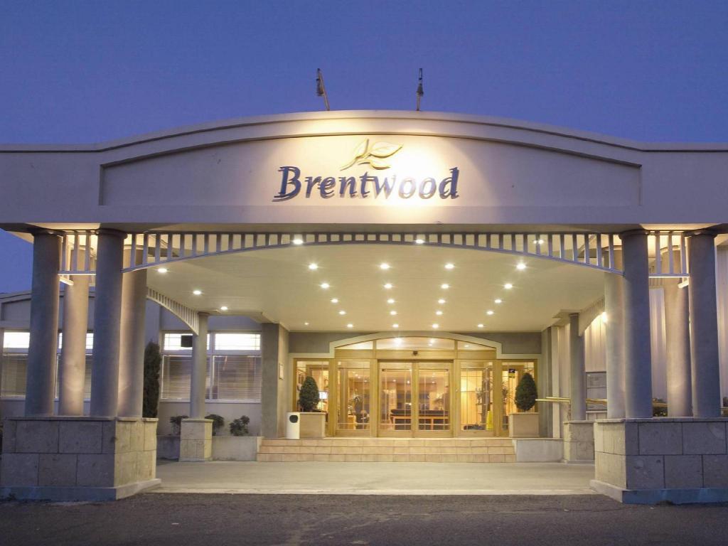 Wellington Brentwood-Hotel exterior
