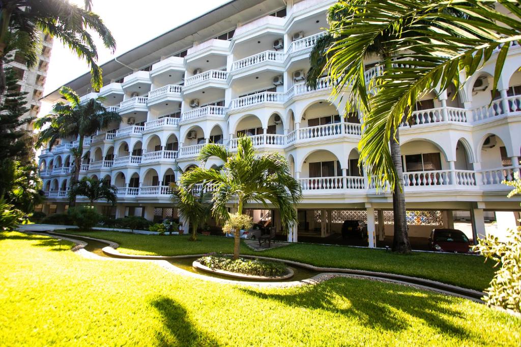 Mombasa CityBlue-Creekside-Hotel--Suites exterior