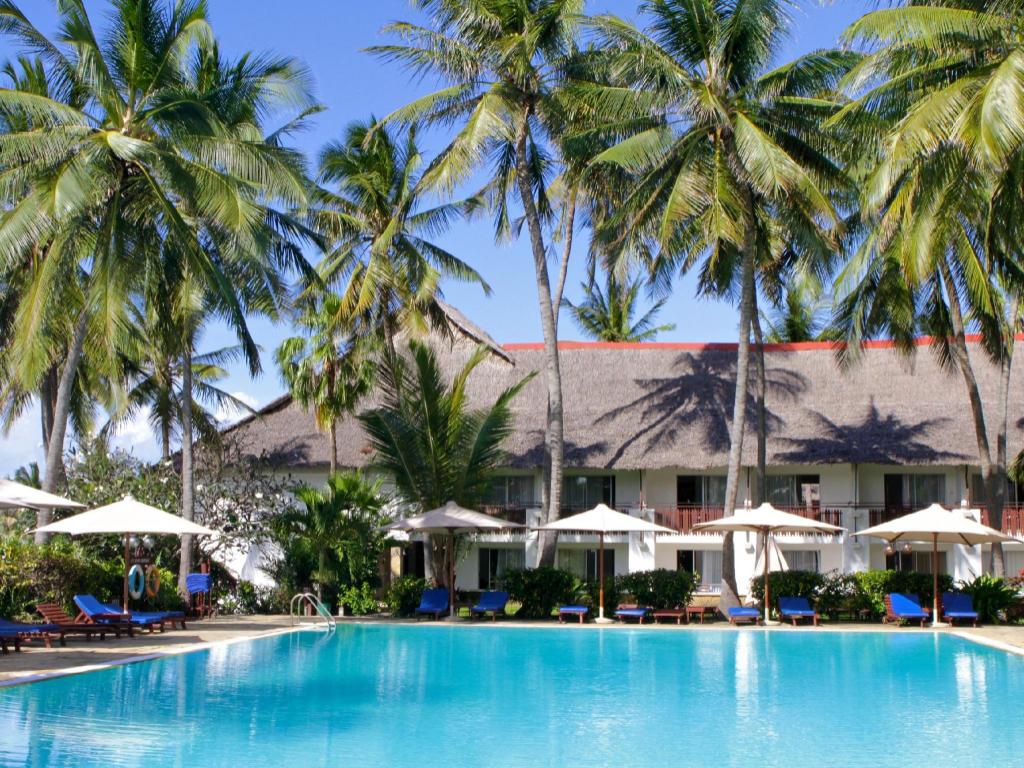 Mombasa Voyager-Beach-Resort exterior