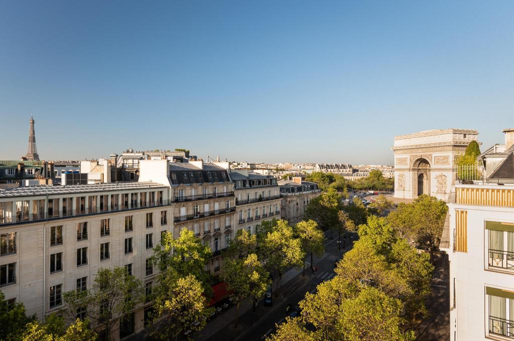 Paris Hotel-Napoleon exterior