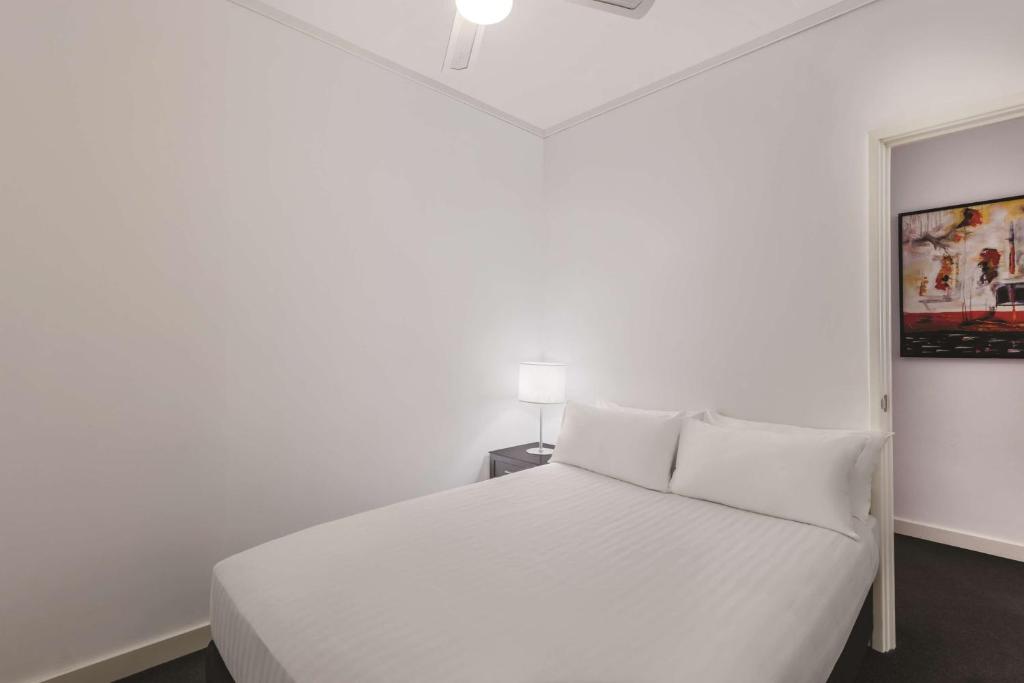 Adina Apartment Hotel Perth Barrack Plaza