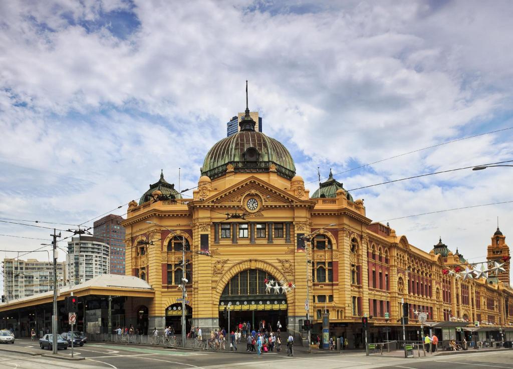 The Victoria Hotel Melbourne