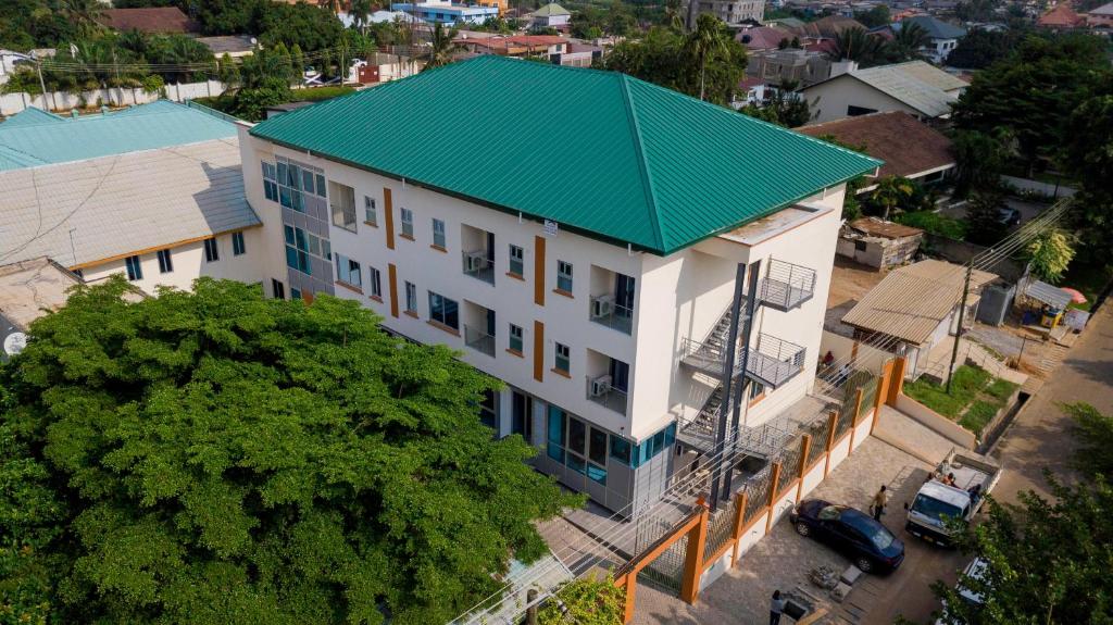 Accra Monarch-Hotel exterior