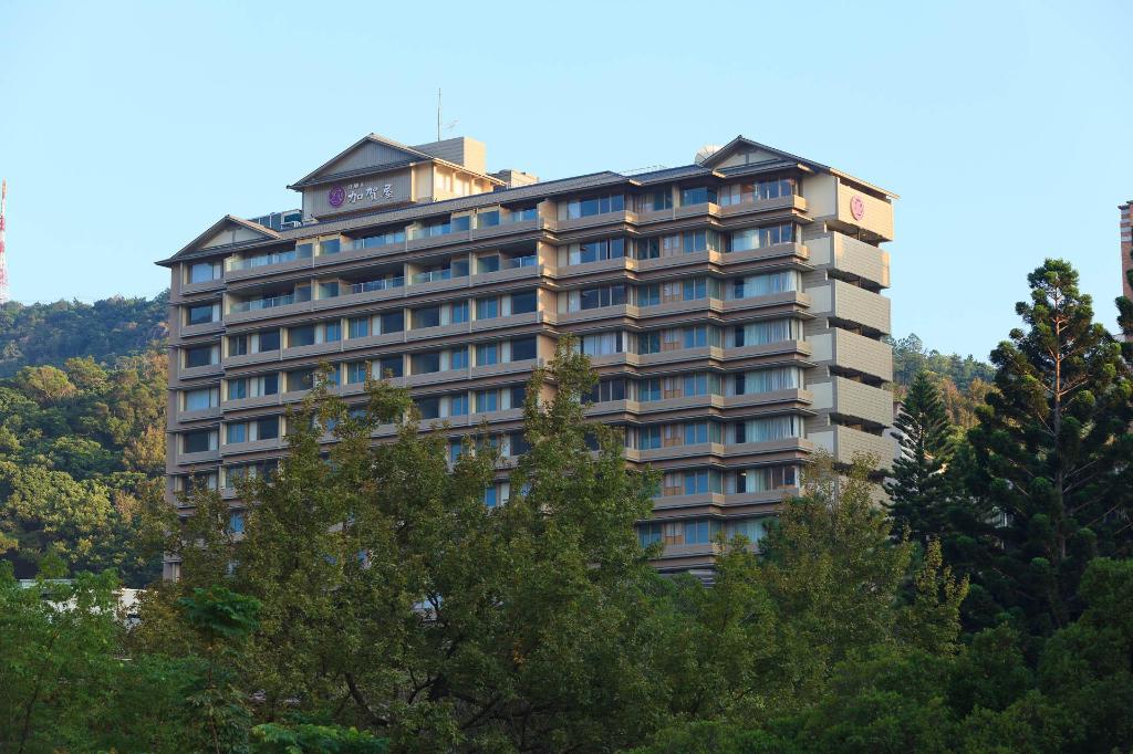 Taipei Radium-Kagaya-International-Hotel exterior