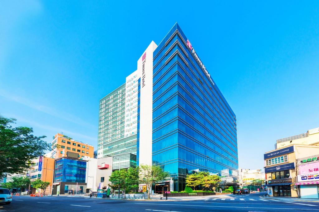 Seoul Tmark-Hotel-Myeongdong exterior