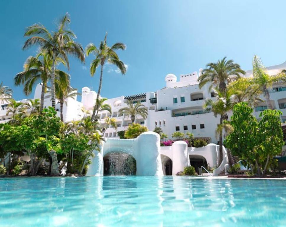 Tenerife Jardin-Tropical-Hotel exterior