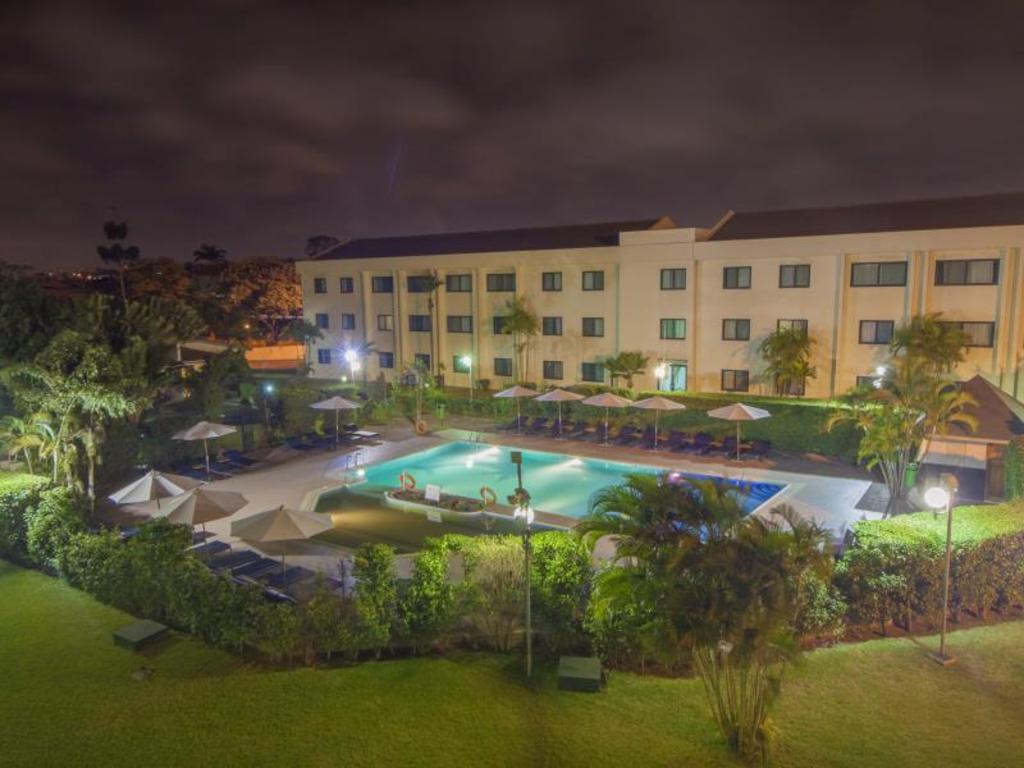 Accra Fiesta-Royale-Hotel exterior