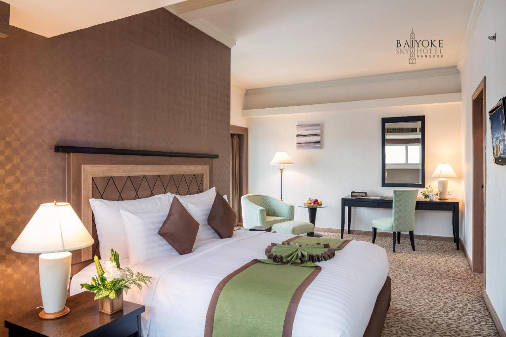 Bangkok Baiyoke-Sky-Hotel interior