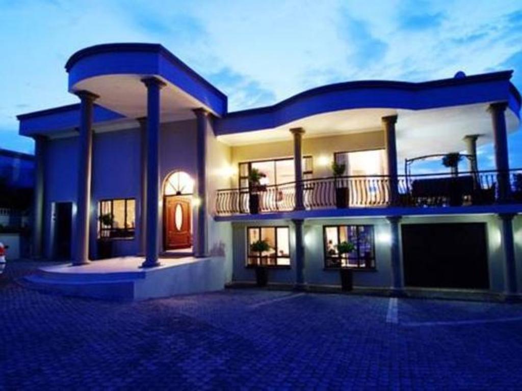 Durban Sanchia-Luxury-Guesthouse exterior
