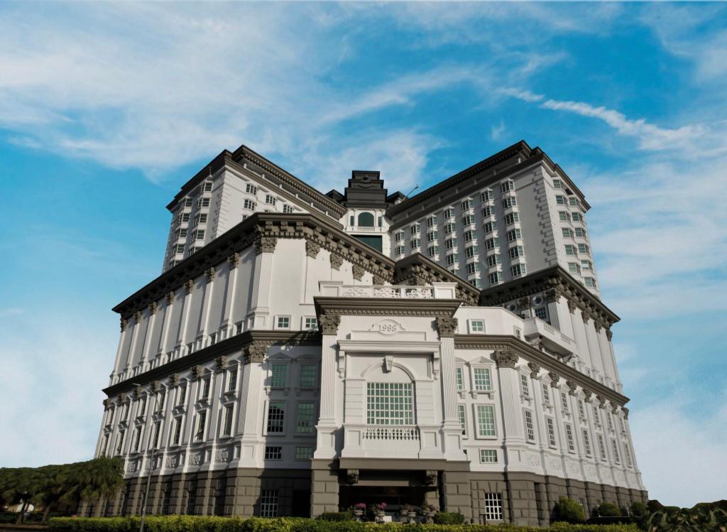 Malacca Grand-Swiss-Belhotel-Melaka-formerly-LaCrista-Hotel-Melaka exterior
