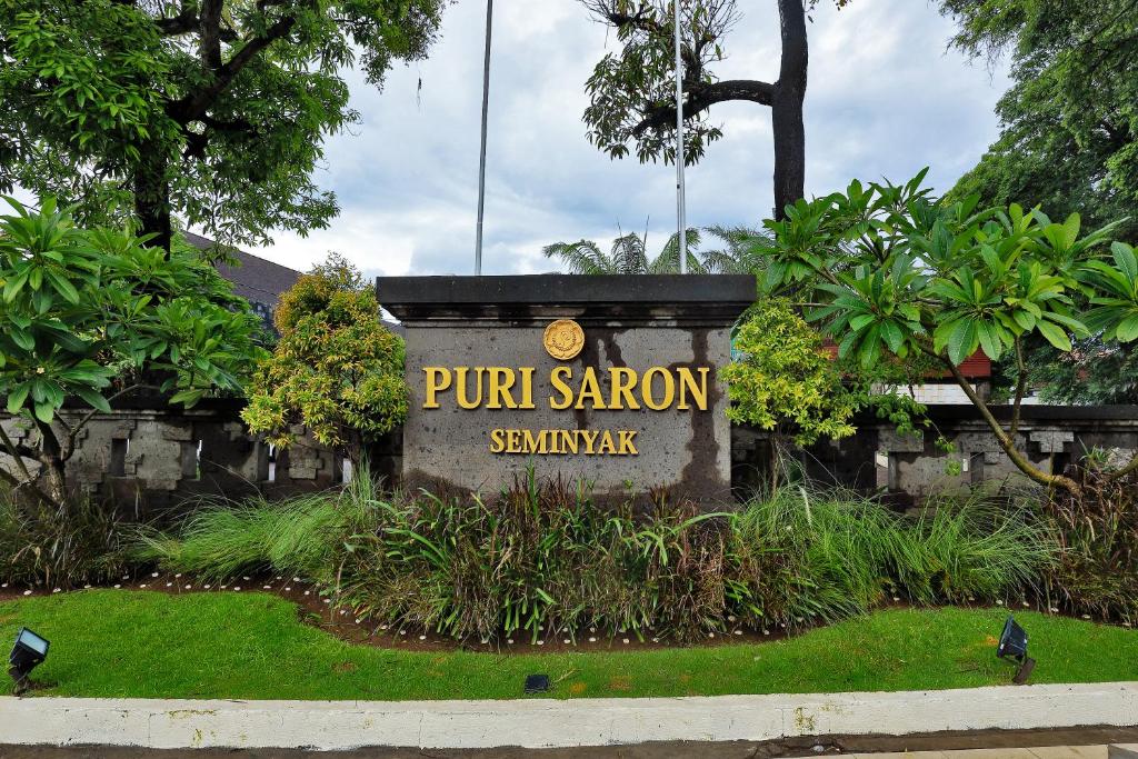 Bali Puri-Saron-Seminyak-Hotel--Villas exterior