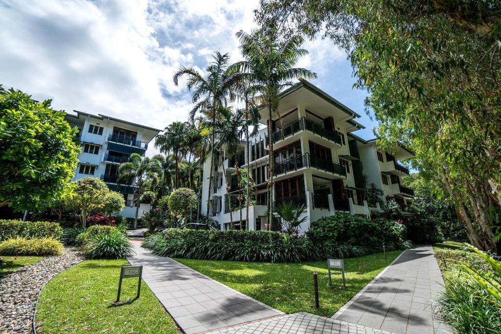 Cairns Sanctuary-Palm-Cove exterior