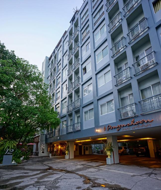 Chiang-Mai At-Pingnakorn-Hotel-SHA-Plus exterior