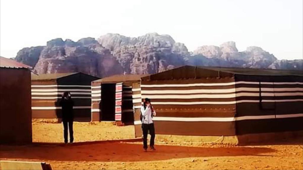 Wadi-Rum Bedouin-Expedition exterior