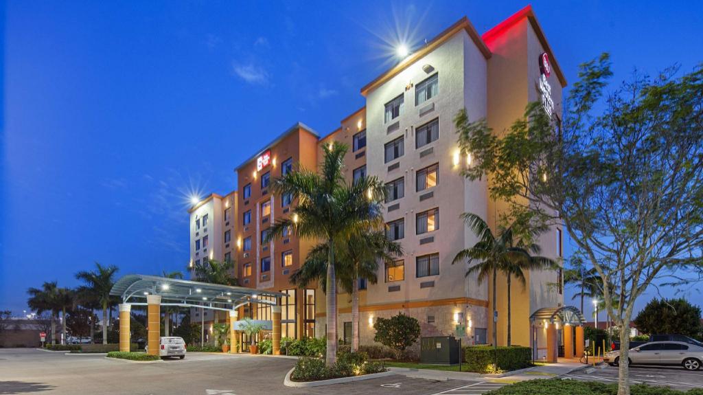 Best Western Plus Miami Executive Airport