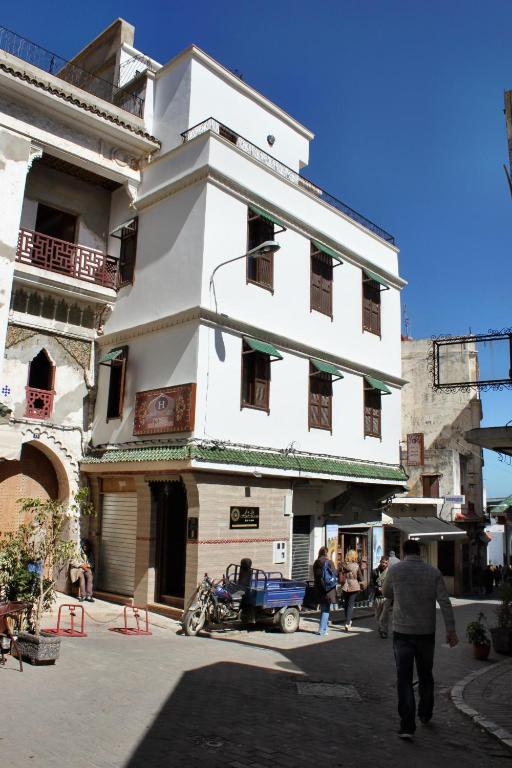 Tangier Hotel-Maram exterior