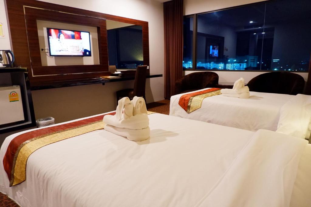 Siam Oriental Hotel (SHA Plus+)