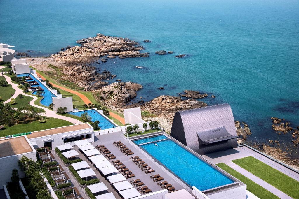Ananti at Busan Cove