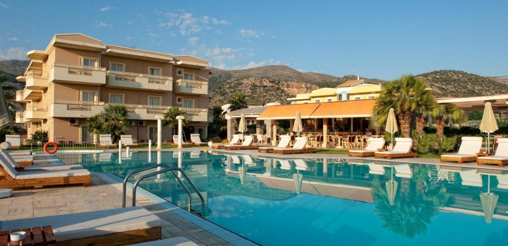 Crete-Island Socrates-Hotel-Malia-Beach facility