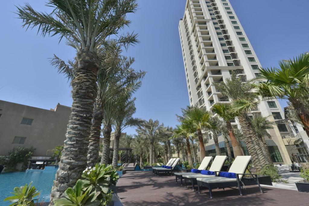 Manama Lagoona-Beach-Luxury-Resort-and-Spa exterior